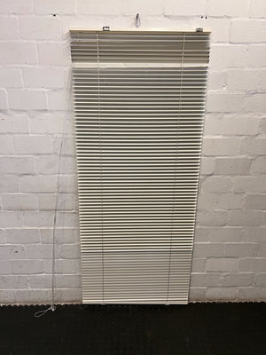 Essential White Aluminum Blinds 77 BY 180 - Minor Wear, Functional and Stylish