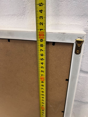 Framed Black and White Eiffel Tower Print – Modern Décor Art