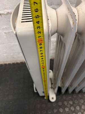 Fust Novamatic Oil-Filled Heater with Castors — Working Order with Visible Wear