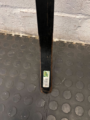 Heavy-Duty Pry Bar with Rubber Grip Handle