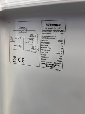 Hisense Dark Grey Fridge Freezer - Modern & Efficient