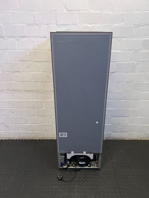 Hisense Grey Top-Freezer Fridge - small scratch