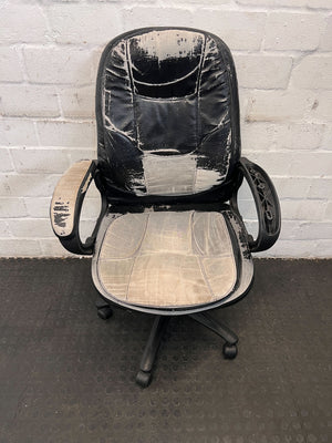 Ergonomic Black Office Chair with Minor Wear - CLEARANCE