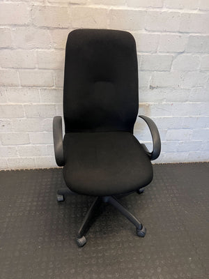 Comfortable Black High-Back Swivel Office Chair - 2ndhandwarehouse.com