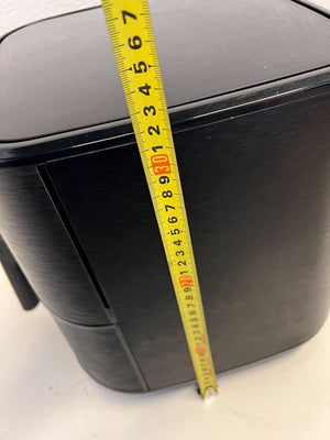 Instant Vortex Black Air Fryer with Minor Wear