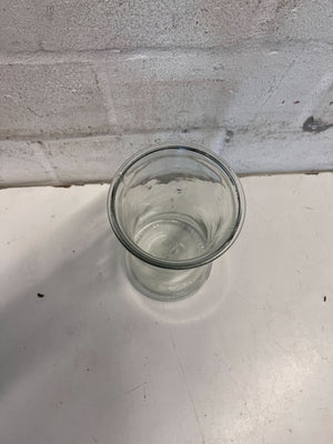 Glass - Elegant Clear Glass Vase - Versatile Decor Piece - Good - 2ndhandwarehouse.com
