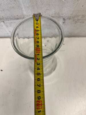 Glass - Elegant Clear Glass Vase - Versatile Decor Piece - Good - 2ndhandwarehouse.com