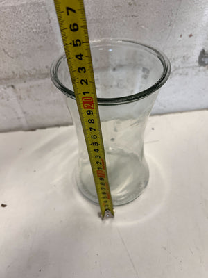 Glass - Elegant Clear Glass Vase - Versatile Decor Piece - Good - 2ndhandwarehouse.com