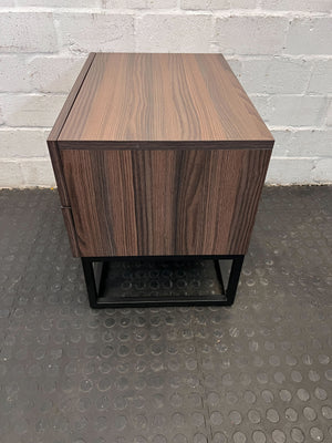 Mid Century Modern Walnut Nightstand with Storage Drawer ποΈ - 2ndhandwarehouse.com