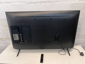 Sleek 55β Smart TV with Remote - Excellent Condition, Modern Design - 2ndhandwarehouse.com