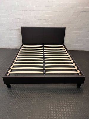 Queen bed frame -Rec086WF8V6RJ- GOOD TO UPLOAD - Good