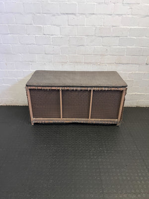 Charming Woven Storage Bench with Cushioned Top ✨