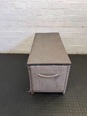 Charming Woven Storage Bench with Cushioned Top ✨