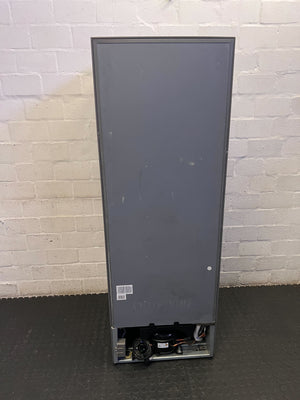 Hisense Dark Grey Fridge Freezer - Reliable & Modern Cooling