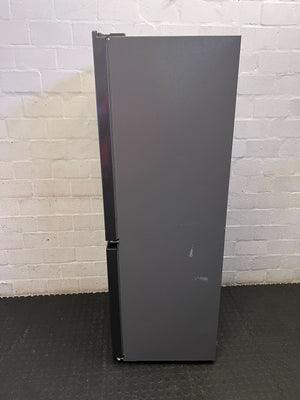 Hisense Dark Grey Fridge Freezer - Reliable & Modern Cooling