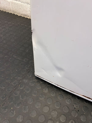 Compact Singer SBF140 White Freezer