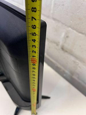 SinoTec 32" LED TV - Modern Black Display with Minor Scratches - PRICE DROP