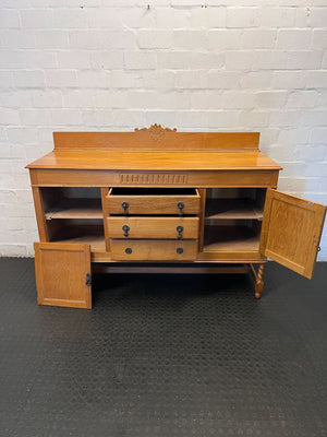 Charming Vintage Wooden Sideboard with Ornate Carving draw missing a hinges - 2ndhandwarehouse.com