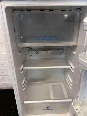 LG ExpressCool Compact Refrigerator - White - 2ndhandwarehouse.com