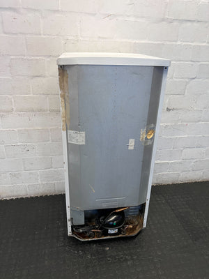 LG ExpressCool Compact Refrigerator - White - 2ndhandwarehouse.com