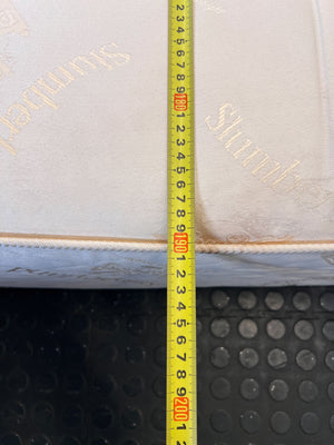 Pre-Loved Slumberland King Mattress 187 by 192