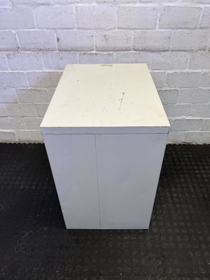 Compact Beige Metal Filing Cabinet with 2 Drawers β Minor Signs of Use - REDUCED