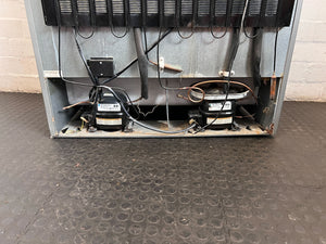 Sleek Silver Double Door Fridge Freezer - Faulty Freezer. Some rusting on the bottom