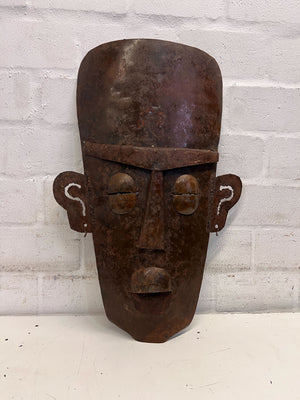 Vintage African Tribal Mask - Handcrafted Metal Décor Piece 🦁