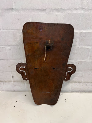 Vintage African Tribal Mask - Handcrafted Metal Décor Piece 🦁