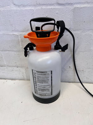 Garden Master Manual Pressure Sprayer - White & Orange - 2ndhandwarehouse.com