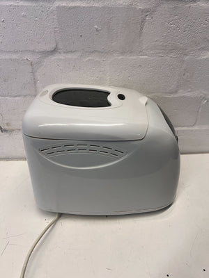 Mellerware White Bread Maker with Minor Scratches