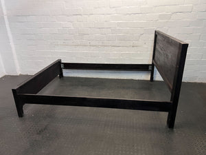 Modern Black Wooden Bed Frame - Queen Size Minor wear - REDUCED