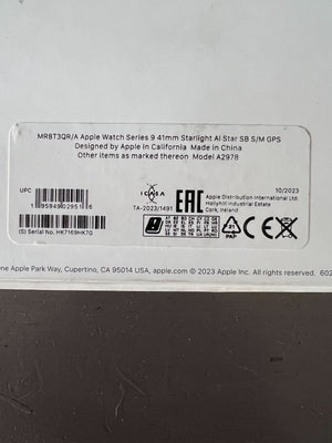 Stylish Silver Apple Watch with Soft Grey Band - Minor Scratches