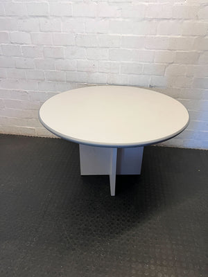 Versatile Round Pedestal Table - Modern Light Grey - 2ndhandwarehouse.com