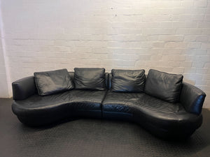 Sleek Black Leather Curved Modular Sofa | Modern Lounge Couch