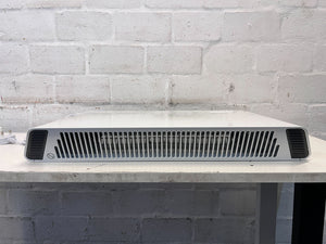 Delonghi White Compact Heater β Slight Wear, Efficient Heating - PRICE DROP