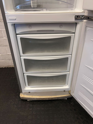 LG Silver Fridge Freezer - Reliable Kitchen Appliance - 2ndhandwarehouse.com