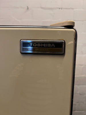 Retro Cream Top-Freezer Refrigerator