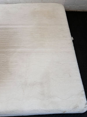 Affordable Pre-Loved Mattress from Germany