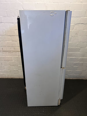 KIC Frost-Free Fridge Freezer – Classic White with Minor Scratches - REDUCED
