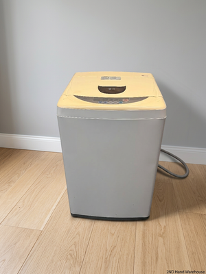LG Top Loader Washing Machine in White — Good Working Order; Used Condition