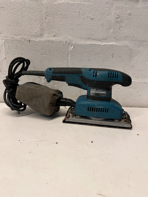 Makita Corded Teal Orbital Sander with Dust Bag — Working Order; Fair Condition