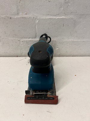 Makita Corded Teal Orbital Sander with Dust Bag — Working Order; Fair Condition