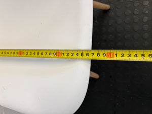 Minimalist White Plastic Chair with Wooden Legs β Minor Scratches - 2ndhandwarehouse.com