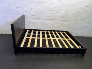 π©ββ€οΈβπ¨ Modern Black Faux Leather Bed Frame with Minor Wear - REDUCED