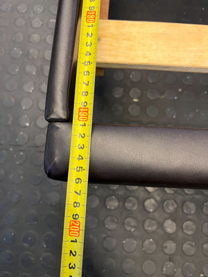 π©ββ€οΈβπ¨ Modern Black Faux Leather Bed Frame with Minor Wear - REDUCED