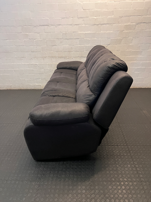 Modern Black Leather 3 Seater Couch with Ribbed Padding - 2ndhandwarehouse.com