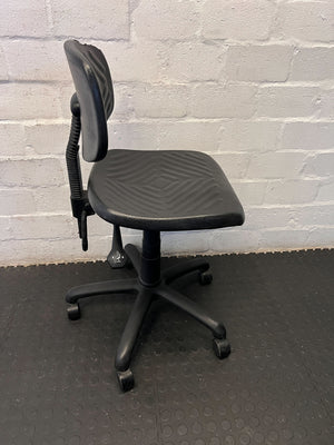 Modern Black Office Chair with Minor Wear