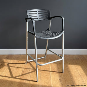 Modern Black Slatted Bar Stool with Armrests