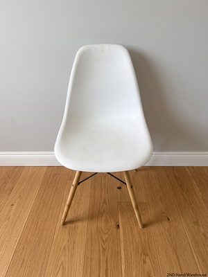 Moulded White Dining Chair with Wooden Legs — Visible Wear and Fair Condition